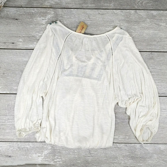 NWT American Rag Egret Combo Cream Peasant Blouse - Picture 3 of 6